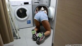 BIG ASS STEP SISTER STUCKED AND ASKING FOR HELP - porn video